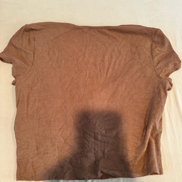 Cute brown top with a tie in the front size medium #summer - Picture 2 of 3